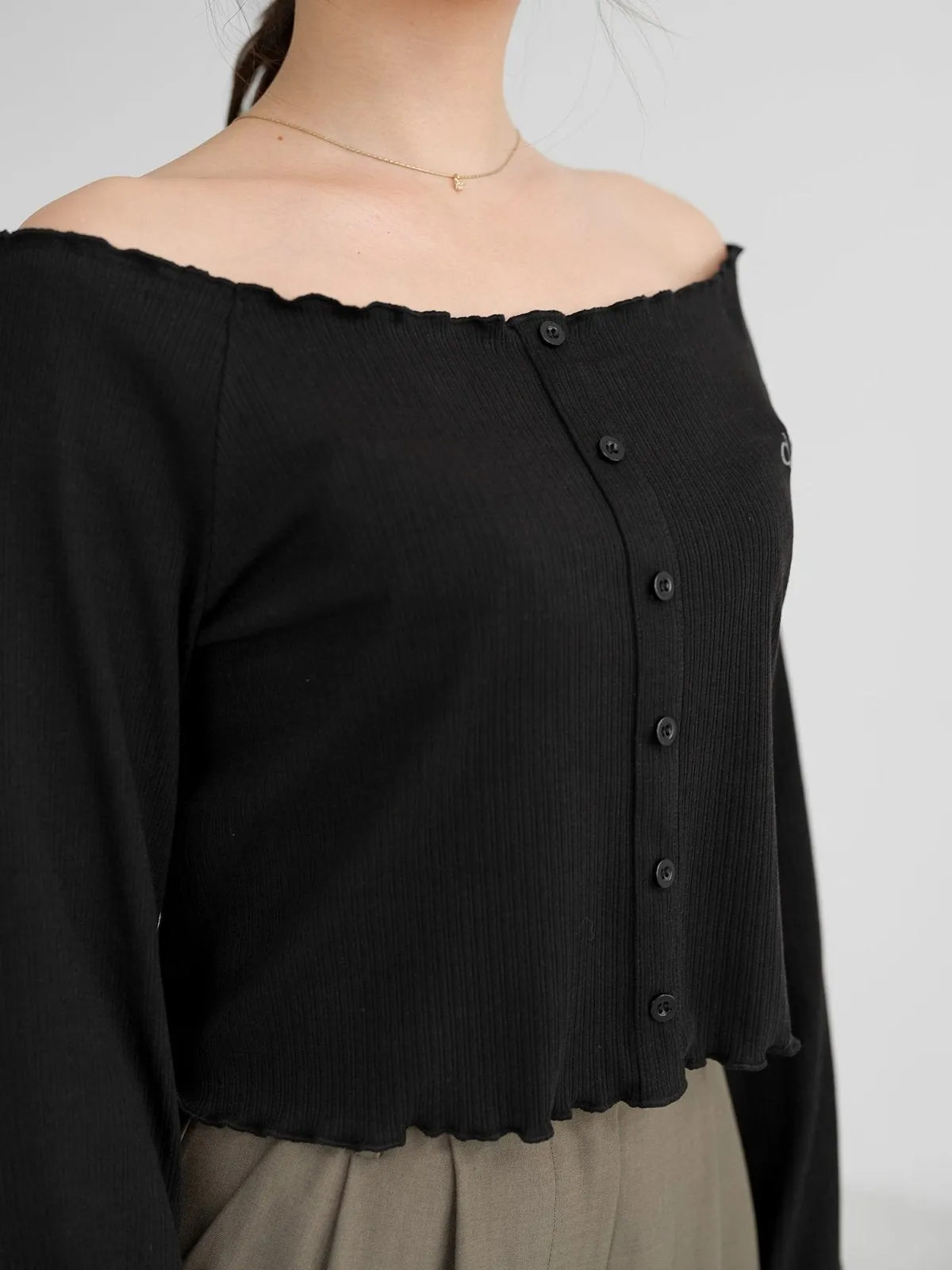 Hestia Button Front Off shoulder Top*