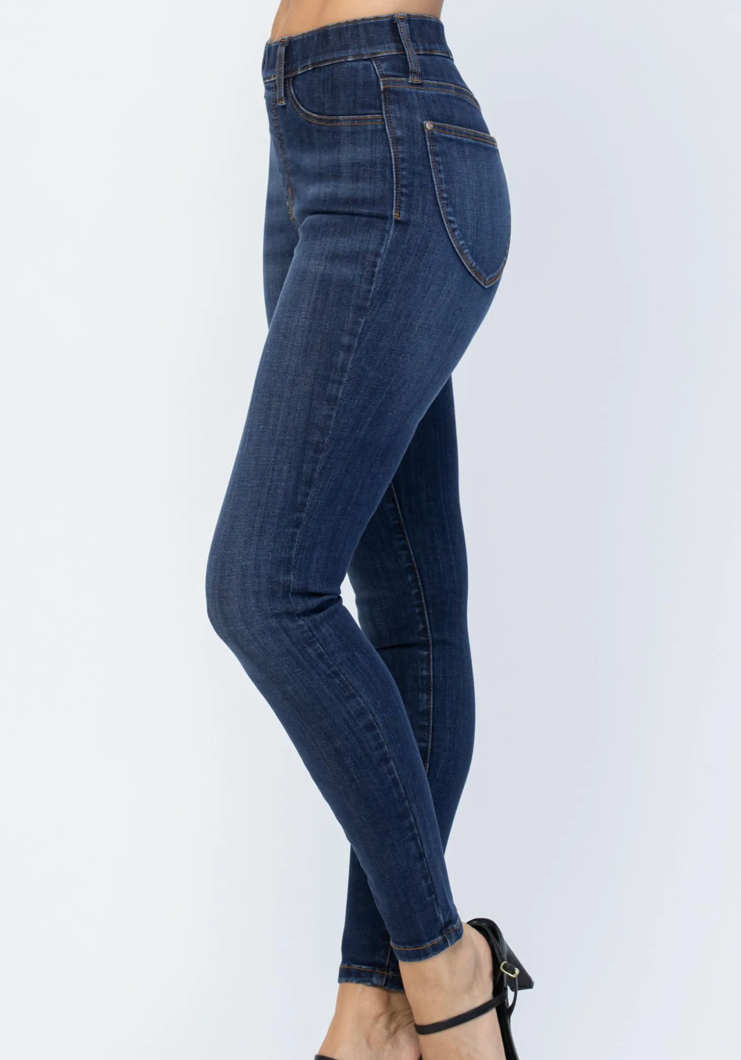 Judy Blue - High Rise Patch Pocket Pull-On Skinny