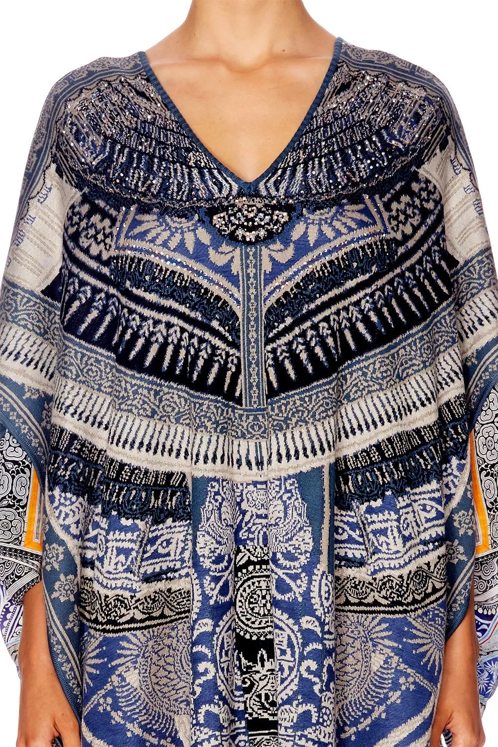 LONG V-NECK PONCHO TALES OF BATIK