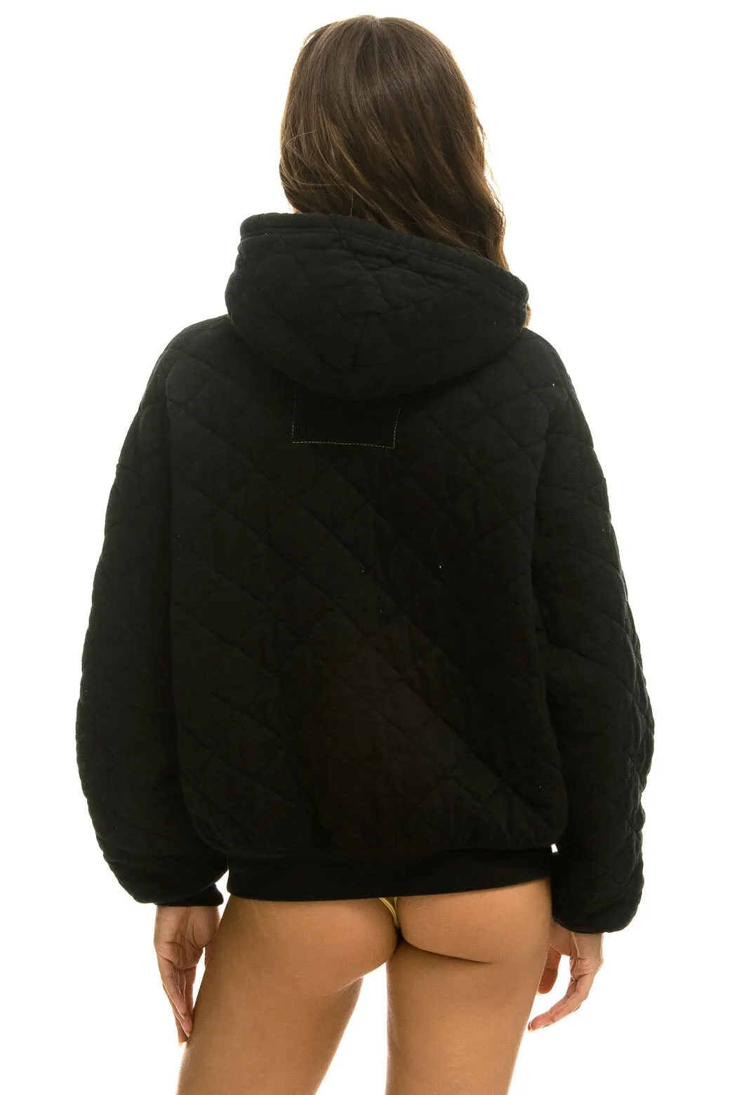 QUILTED RELAXED PULLOVER HOODIE - BLACK