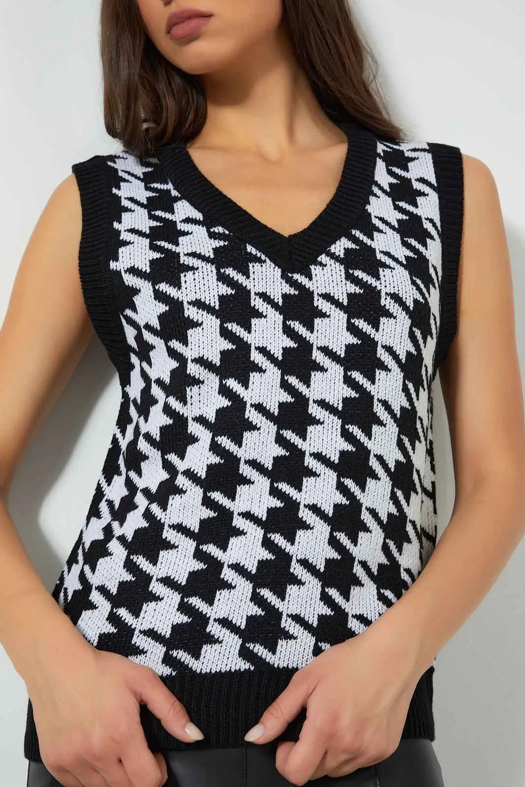 White And Black Houndstooth Vest