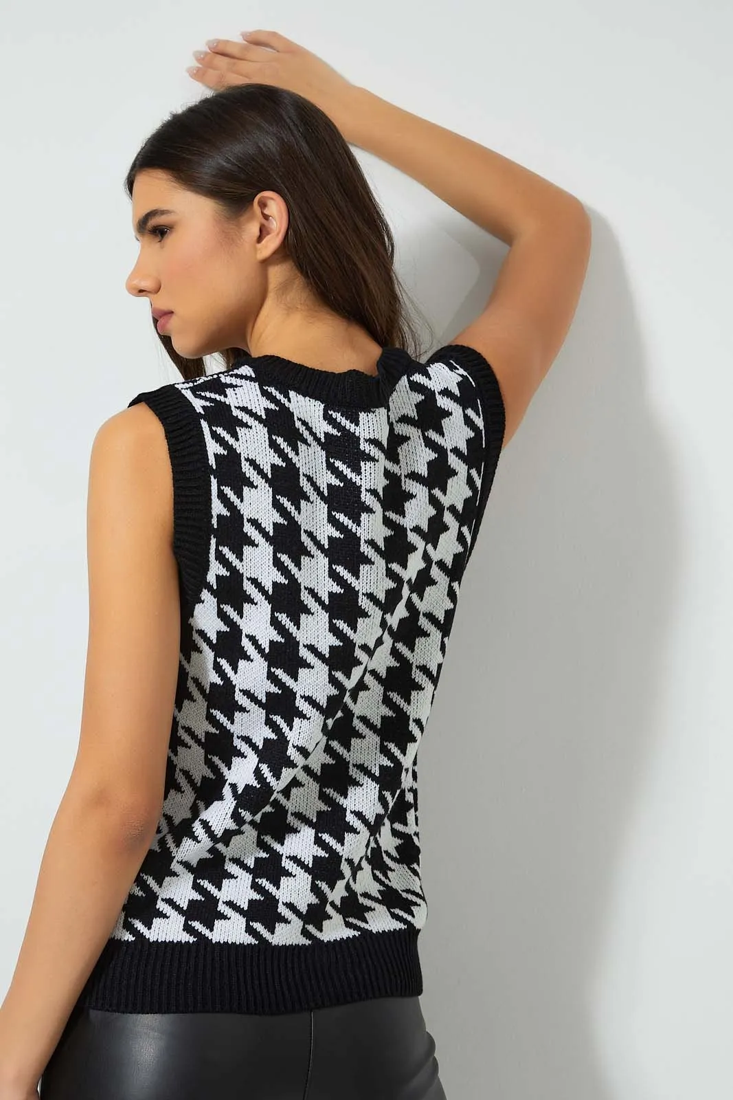 White And Black Houndstooth Vest